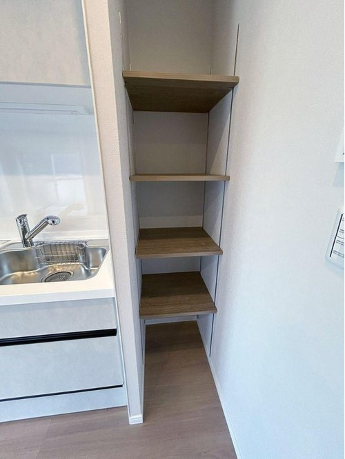 ライオンズマンション本川越第３の収納|キッチン 収納棚