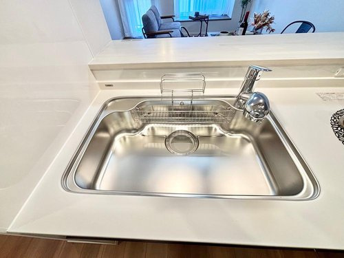 サンライフ吉川のキッチン|浄水器付きです