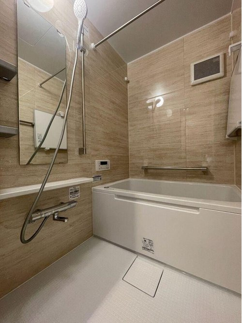 近鉄ハイツ六実の浴室|ゆったり過ごせるお風呂です