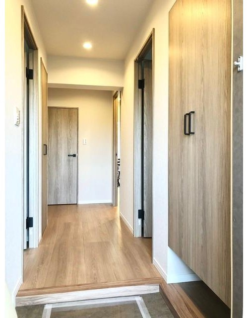 ボナハイツ中川３号棟の玄関|綺麗な玄関です