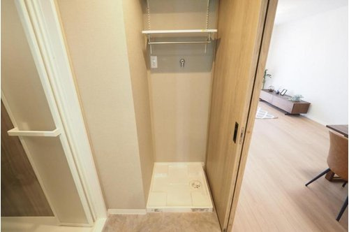 朝日パリオ入間市のランドリースペース|ランドリースペース