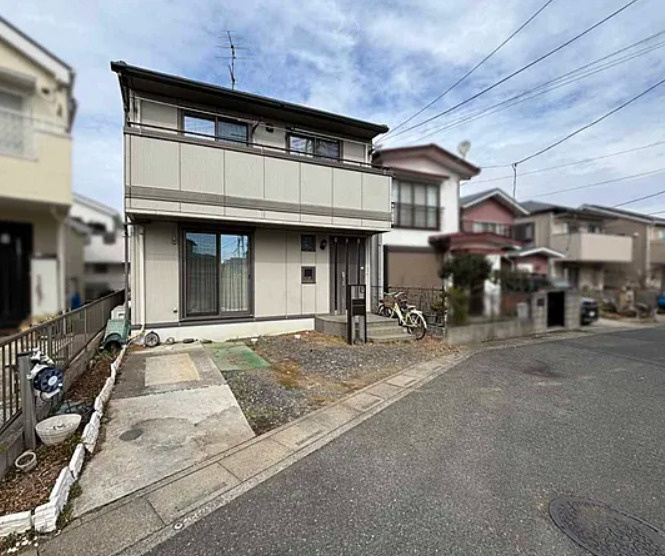 さいたま市緑区大間木二丁目戸建の外観|外観は落ち着いています