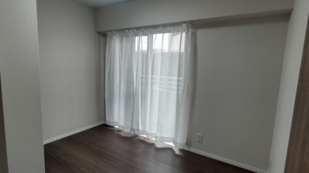 レクセルガーデン蒲生の洋室|明るい洋室です