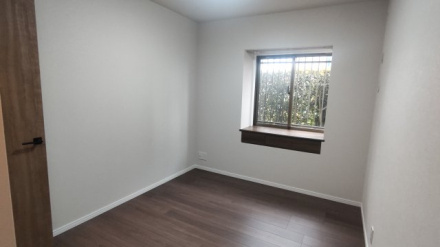 レクセルガーデン蒲生の洋室|落ち着いた色調の洋室です