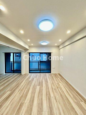 【居間・リビング】 | エバーグリーンパレス浅草 | リビングダイニング