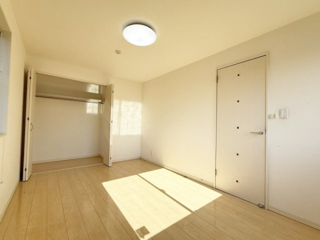 梅島3丁目戸建の洋室|3階6.9帖洋室