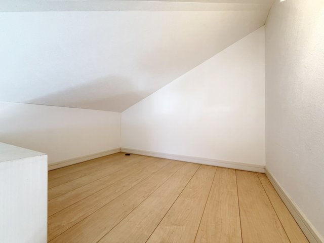 梅島3丁目戸建のその他|3階5.4帖洋室のロフト（2.2帖）