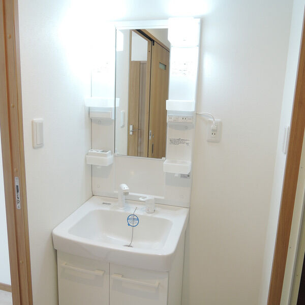 トミテラス　名古屋市賃貸　仲介手数料無料の洗面所