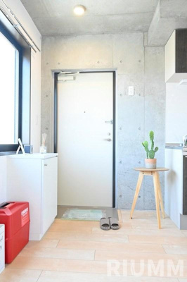 【玄関】 | グランソレイユ