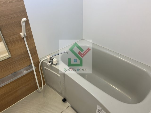 ティカ北町の浴室