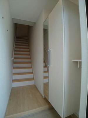 【玄関】 | ルポゼＢ