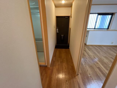 【内装】 | ハピネス・Ⅰ | 廊下