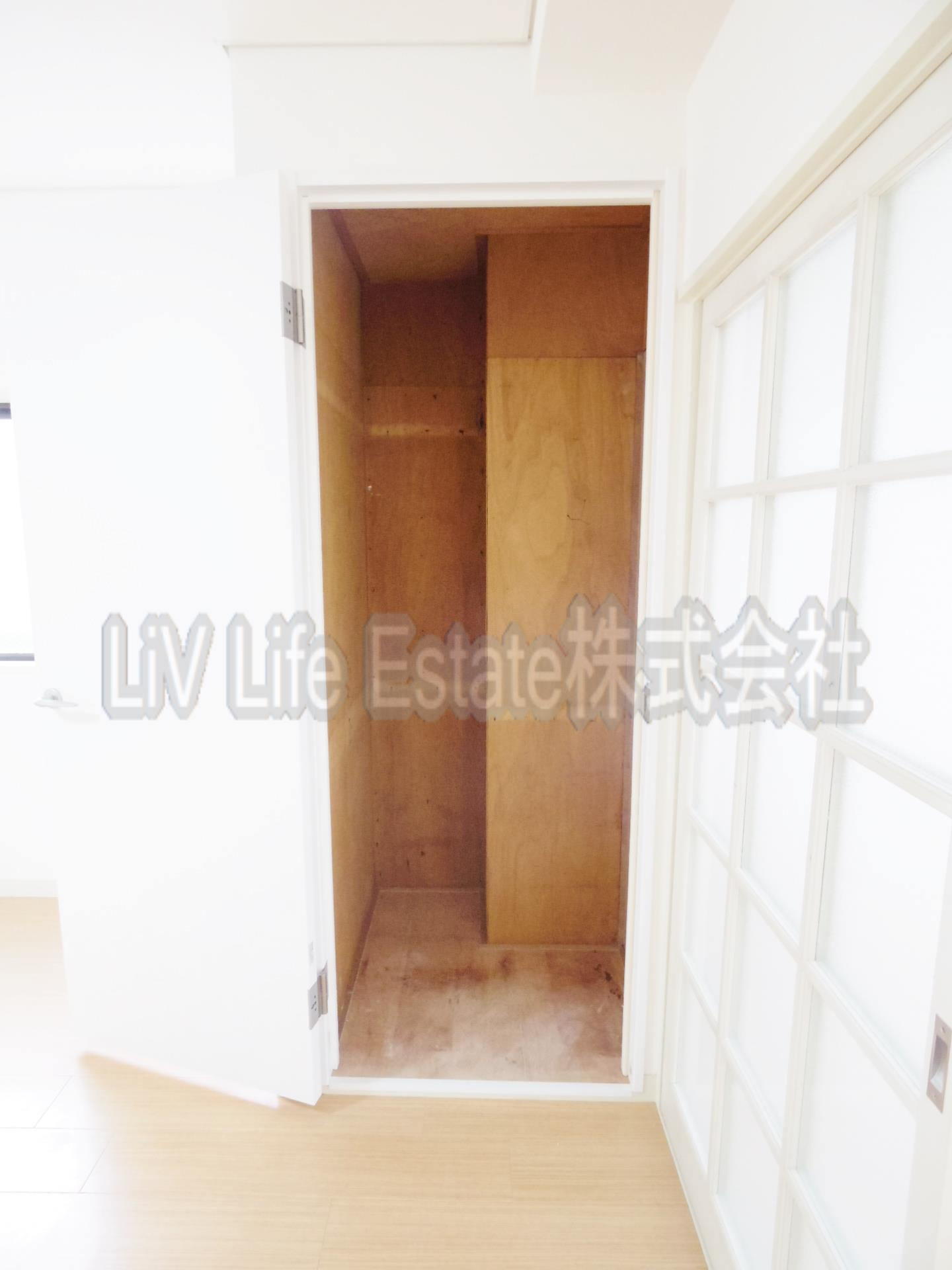 小平市花小金井１丁目の賃貸マンションの収納