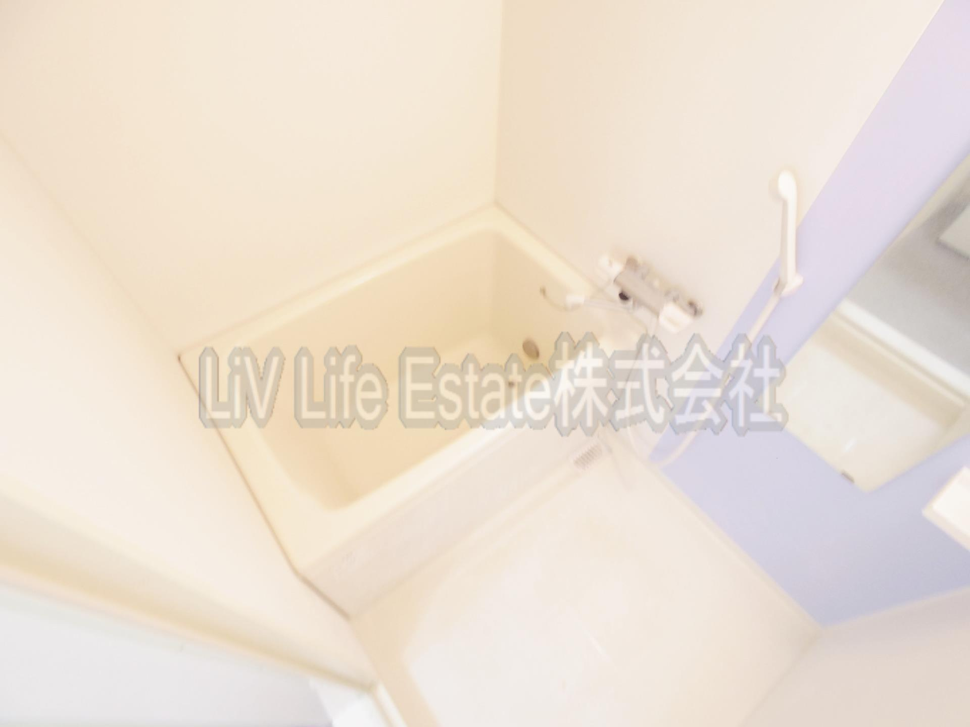 小平市花小金井１丁目の賃貸マンションの浴室