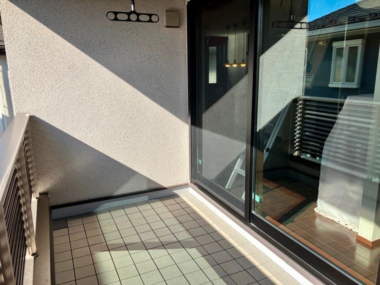 八幡戸建のバルコニー