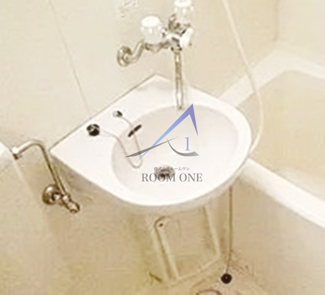 サンライズハイツⅡの洗面所|洗面台です。