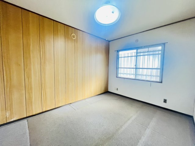 ハイツ東朝霧1号棟の子供部屋