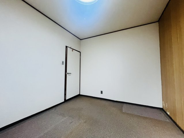 ハイツ東朝霧1号棟の内装