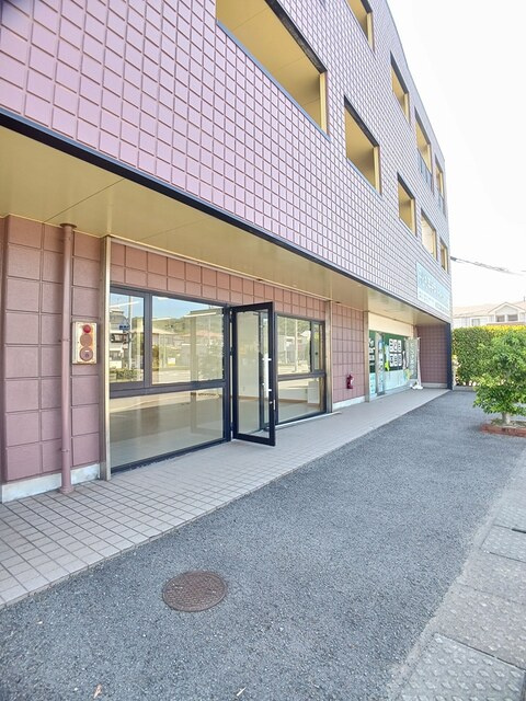 レジダンス・アンソレイエのその他