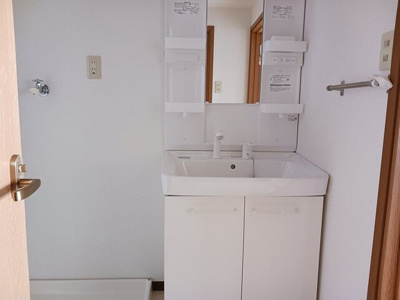 【洗面所】 | アンソレイエ・Ｔ