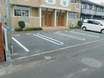 【駐車場】 | フォンタ－ナ