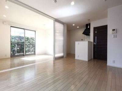 【居間・リビング】 | Lien de famille