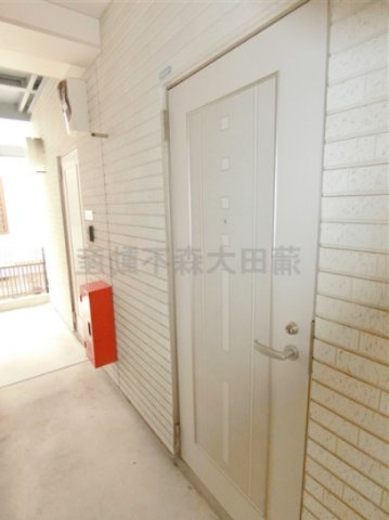 フォルティッシモアート西六郷の玄関