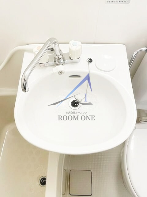 トーシン・フェニックスマンション神楽坂の洗面所|洗面台です。