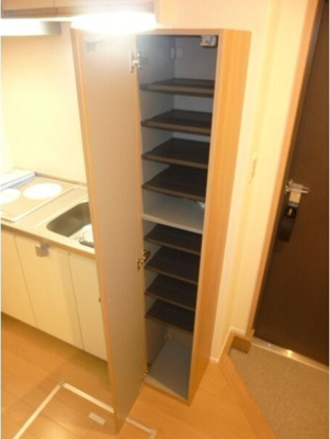 【玄関】 | アルーエム千田