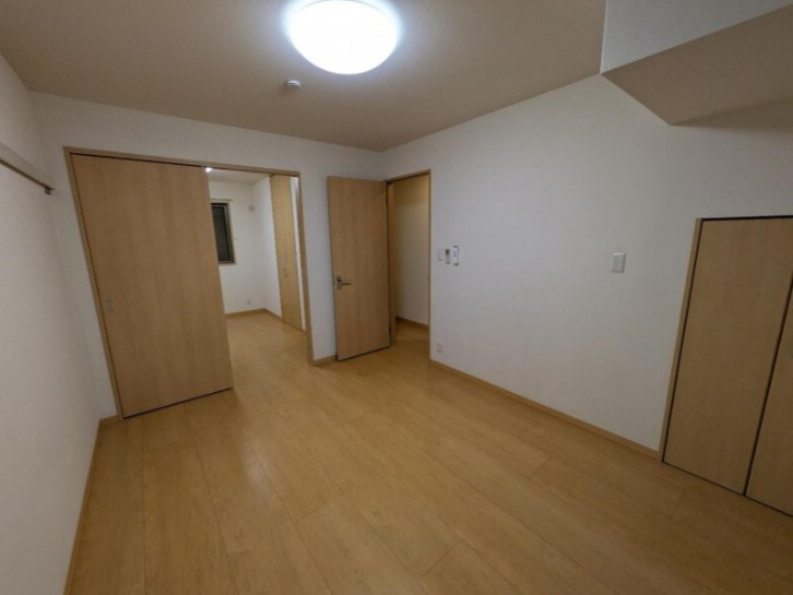 パーシモンの寝室