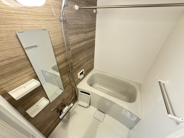 Zonna神戸磯上通（ゾナ神戸磯上通）の浴室