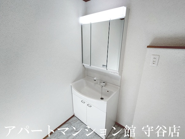 Verde Aの独立洗面台