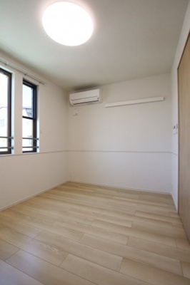 【寝室】 | アーモンドアイ