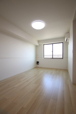 【居間・リビング】 | アーモンドアイ