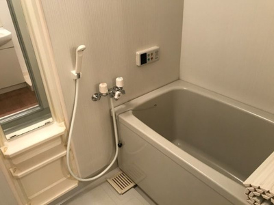 【浴室】 | エルミタージュ