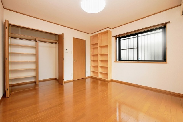 メゾンソレイユB棟の収納