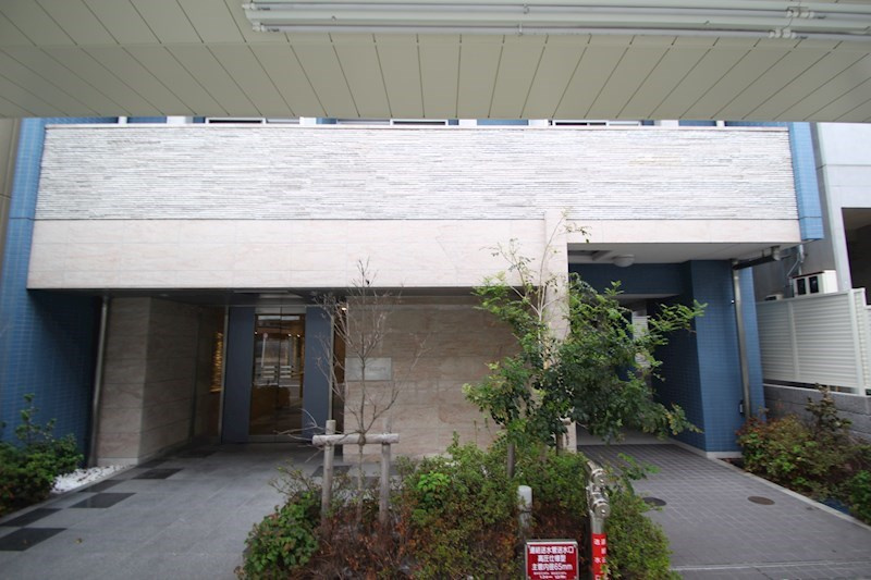 MAXIV鶴見の外観