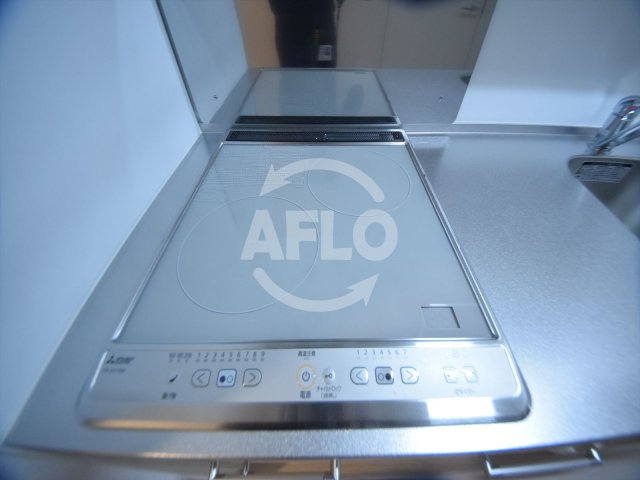 セレニテ桜川駅前プリエのキッチン|セレニテ桜川駅前プリエ　IH2口コンロ