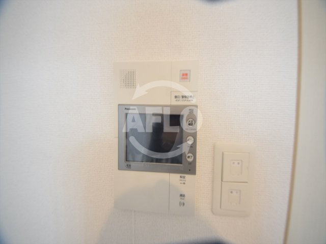 セレニテ桜川駅前プリエのセキュリティ|セレニテ桜川駅前プリエ　TVモニター付きインターホン