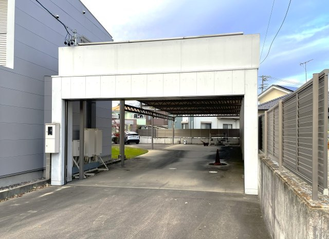 【駐車場】の画像