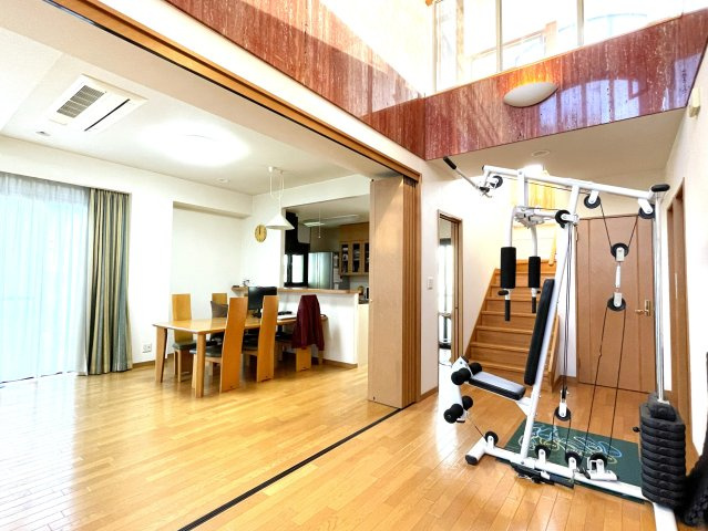 【内装】の画像