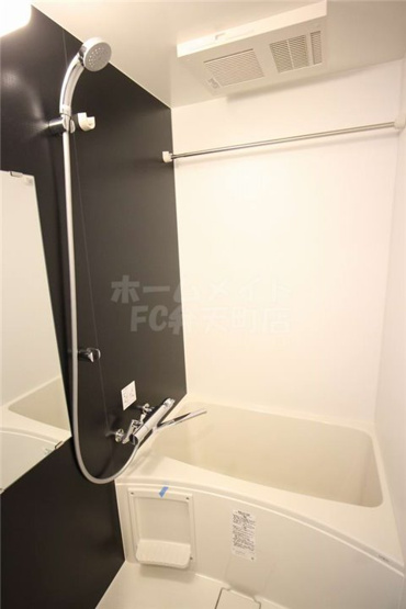 【浴室】 | レジュールアッシュアーバンフロー | 日々の疲れを癒すお風呂付です