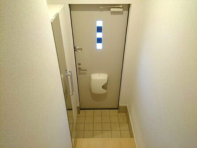 サウス　ラポールの玄関