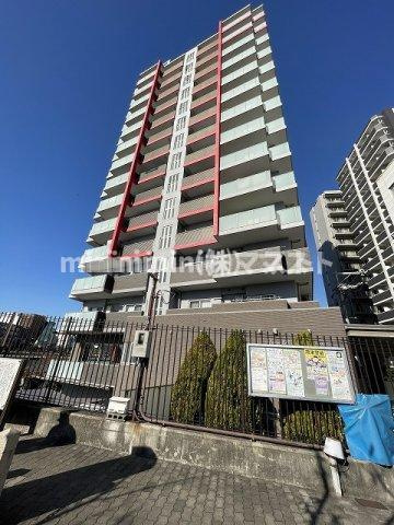 エステムプラザ難波ＷＥＳＴリバークロスの外観