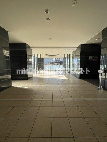 エステムプラザ難波ＷＥＳＴリバークロスのロビー