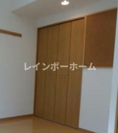 ピュア氷川台二番館の収納