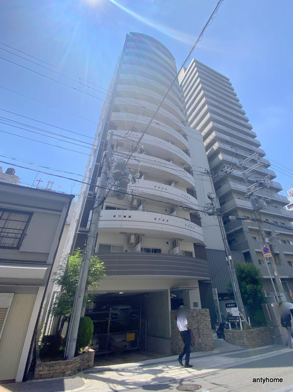 エステムコート難波EASTレオルガ　仲介手数料無料の外観