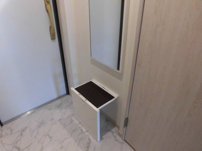 【設備】 | プロスパーレインボーヴィラ | 女性に嬉しいサポートチェアーも付いています