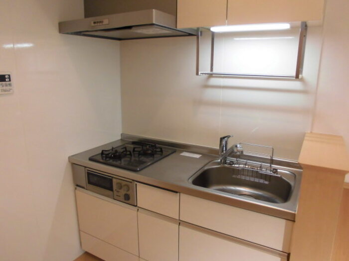 川崎市麻生区下麻生２丁目のアパートのキッチン