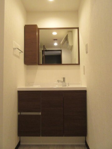 【独立洗面台】